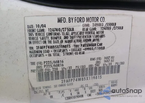 2005 Ford Crown Victoria Lx/Lx Sport z USA, uszkodzony, nr VIN 2FAFP74W85X119815